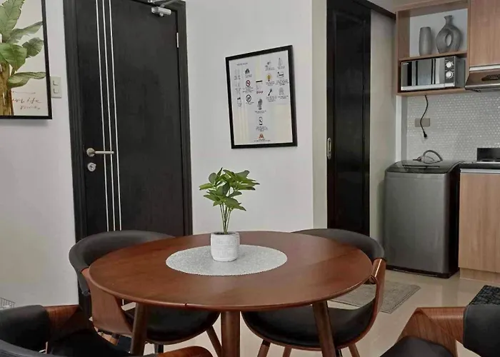 The Getaway At One Pavilion Place Banawa - Pay At *